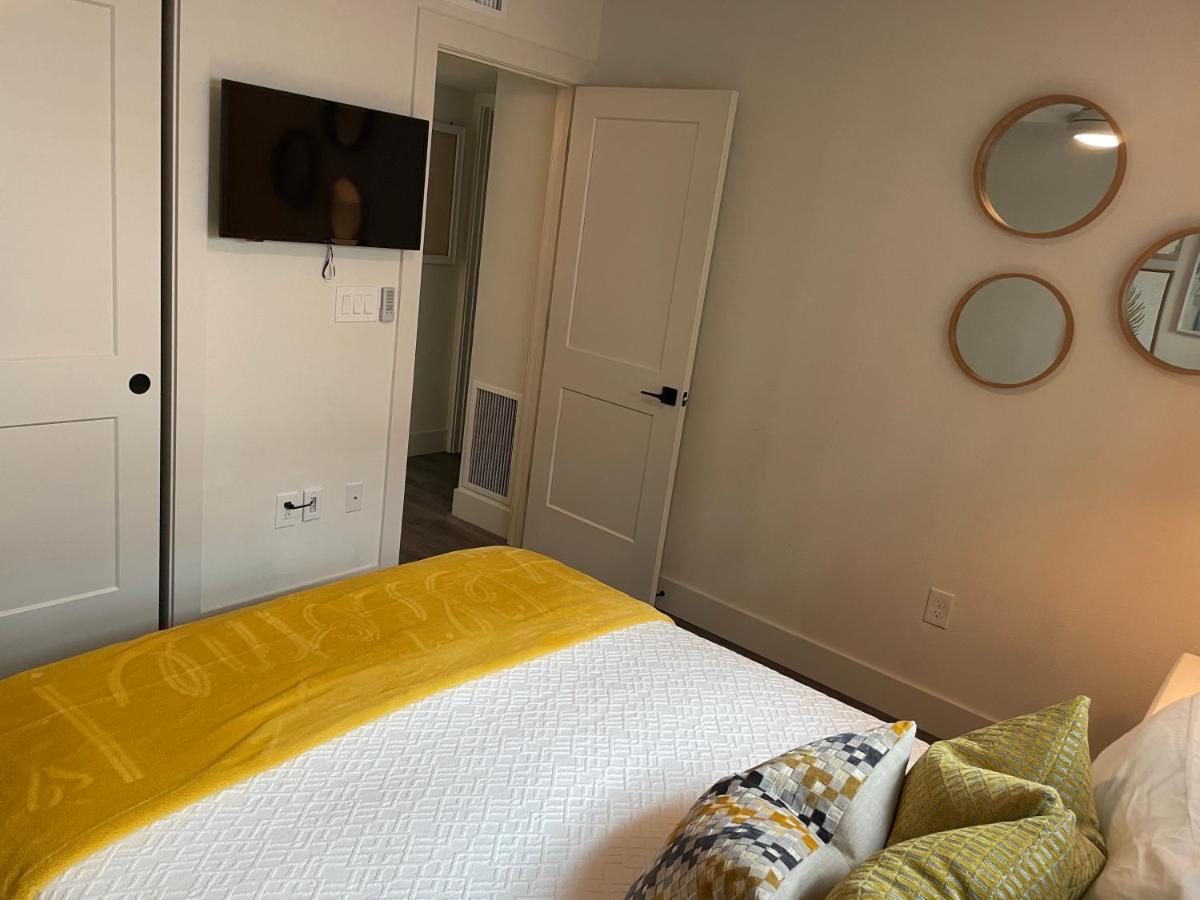 Aparthotel El Tropicale Sarasota Esterno foto